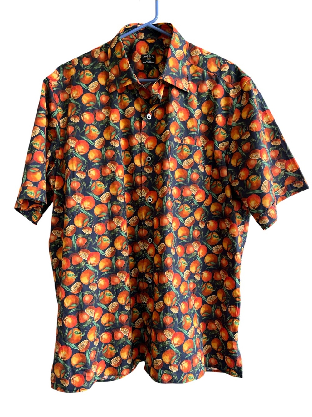 SOLEMARE by Maus & Hoffman Italy
Orange Citrus Print Short Sleeve Button
Shirt L